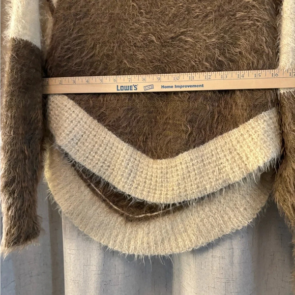 Egoist Sweater Multi-material with Pedal like design, stripes and mohair look. - Picture 11 of 12